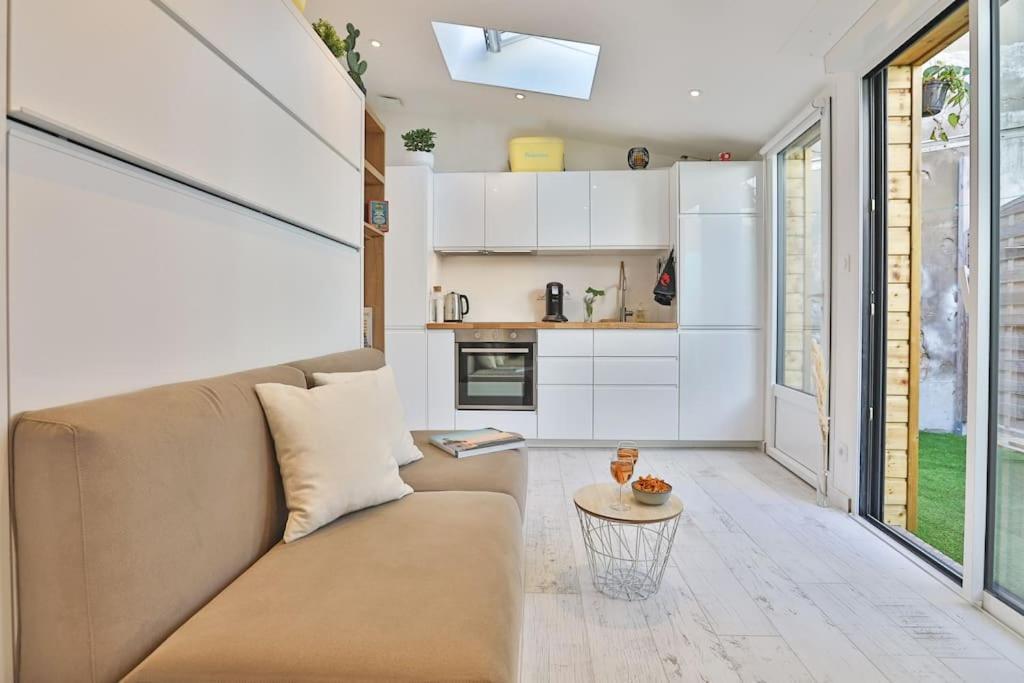 Tiny Studio Terrasse, Hypercentre La Plage A 2 Pas ! Les Sables-d'Olonne Ngoại thất bức ảnh